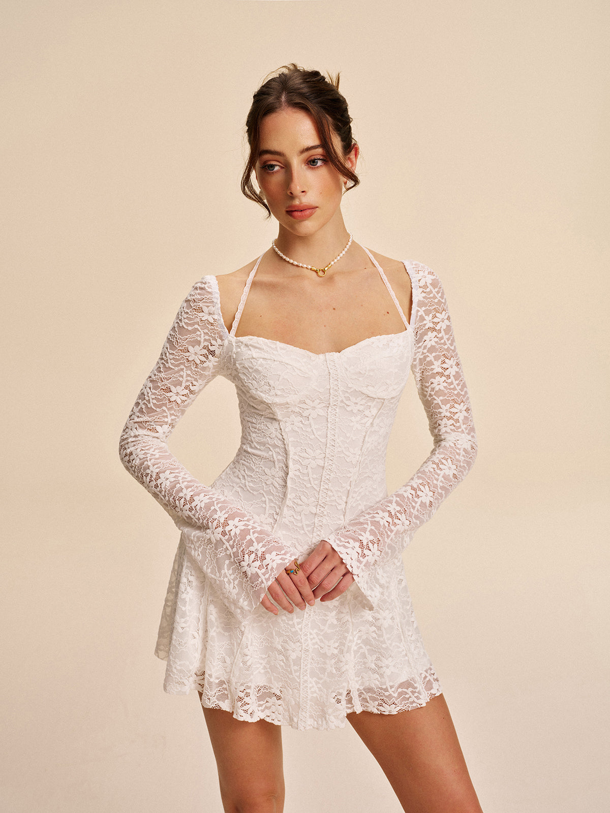 Semi-transparentes Korsett-Spitzen-Neckholder-Kleid