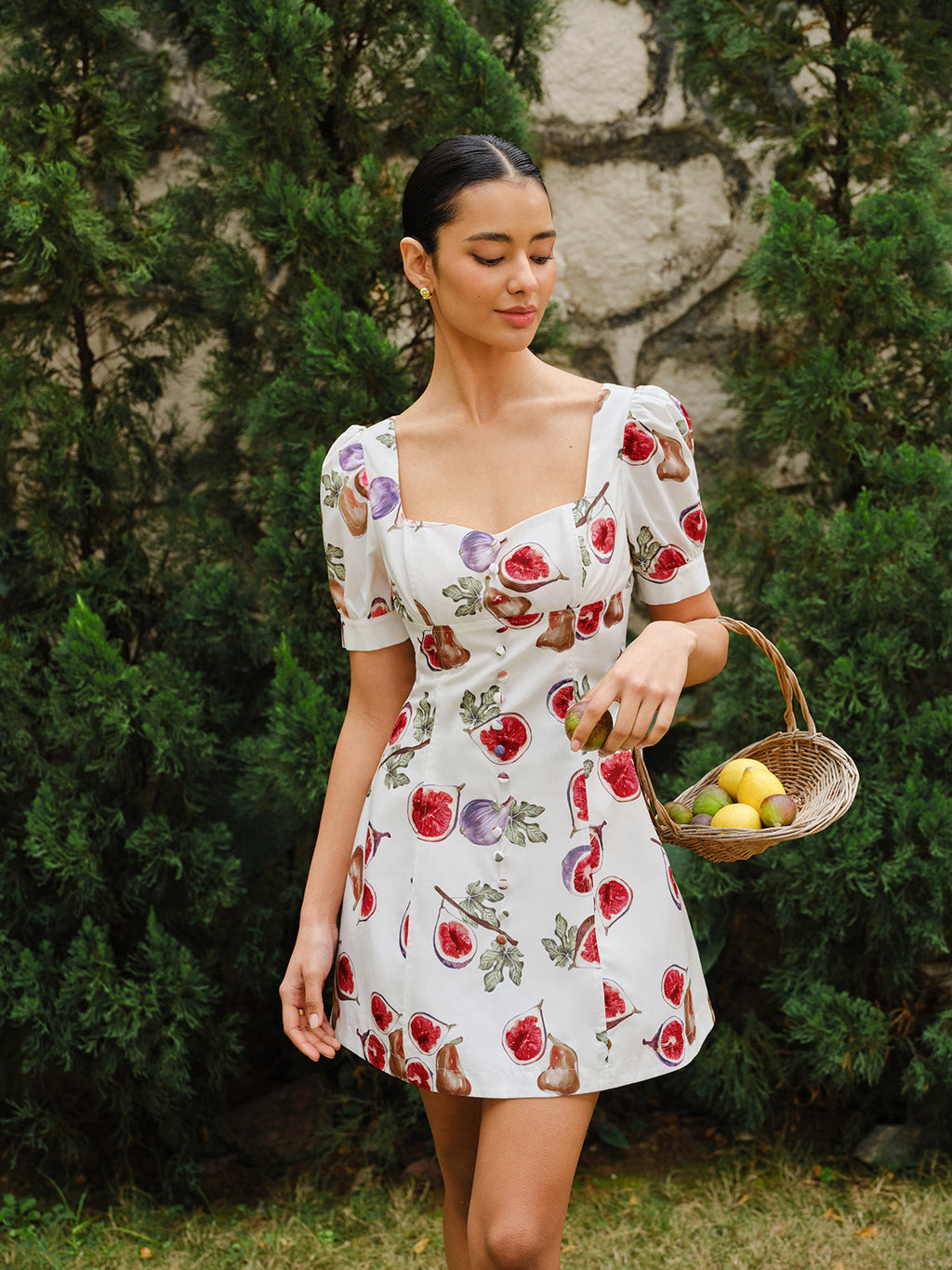 Robe boutonnée à manches bouffantes et imprimé fruits
