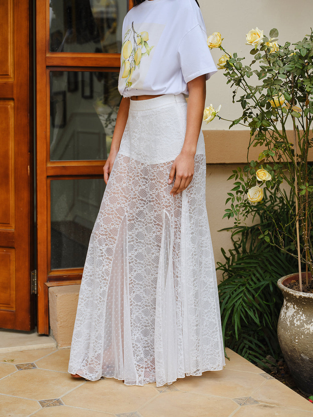Mid-Waist Semi-Transparenter Rock mit Spitze
