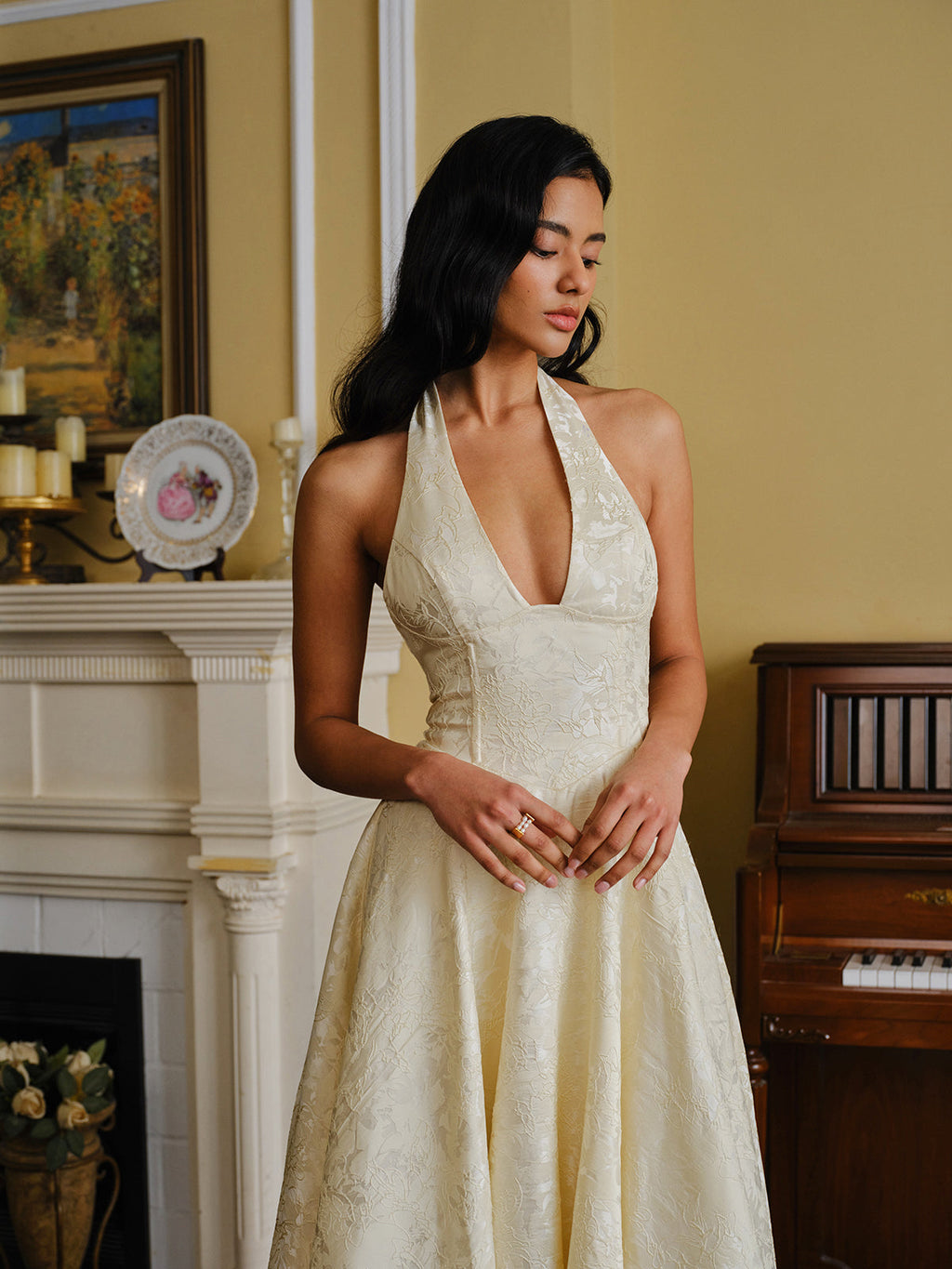 Vintage Neckholder-Kleid mit Schnürung am Rücken