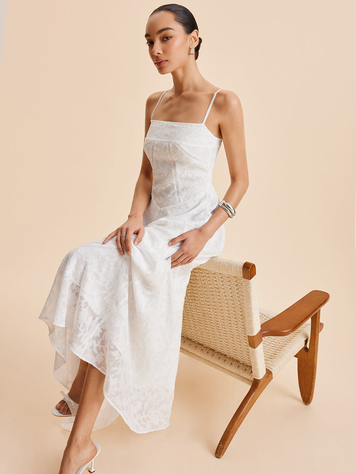 Robe nuisette en mousseline et dentelle florale 