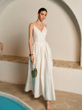 Robe plissée sans dos à fines bretelles