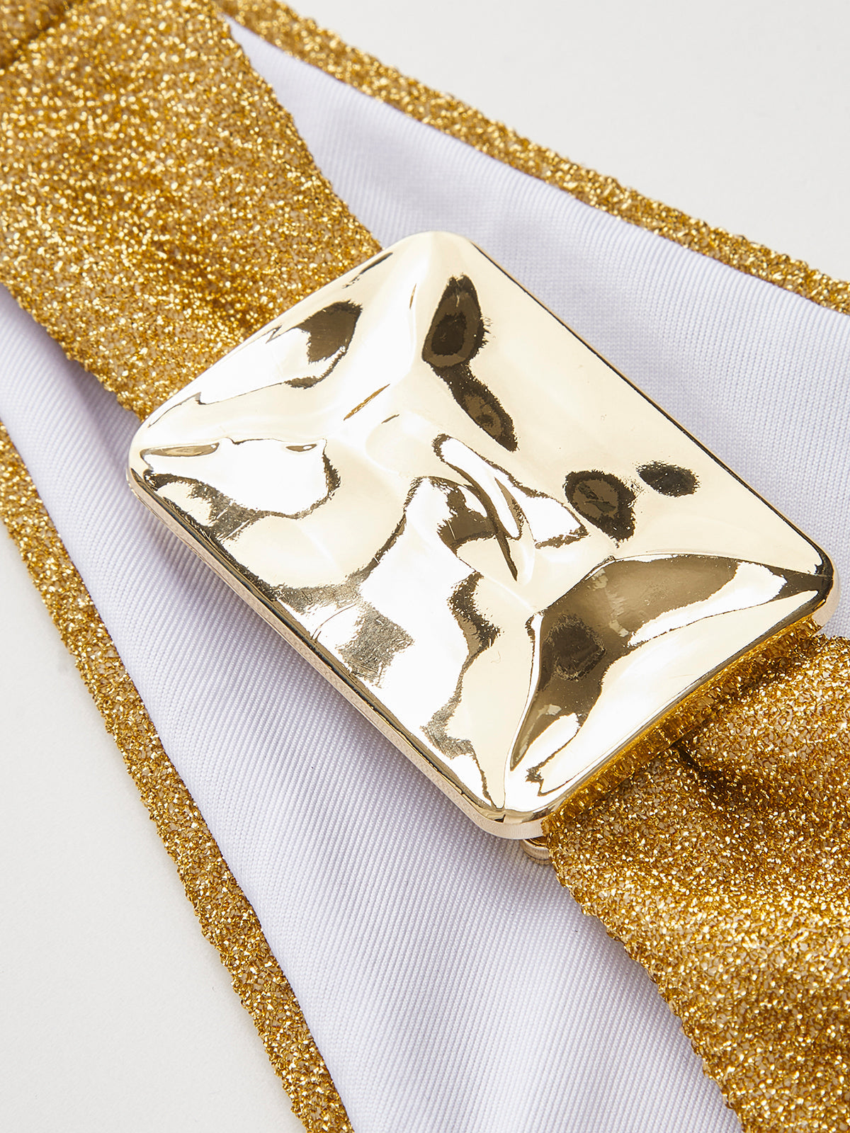 Bikinihose mit goldfarbenen Metallic-Details 