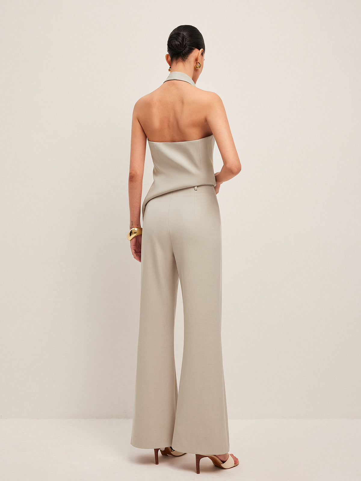 Weite Hose mit mittelhohem Bund