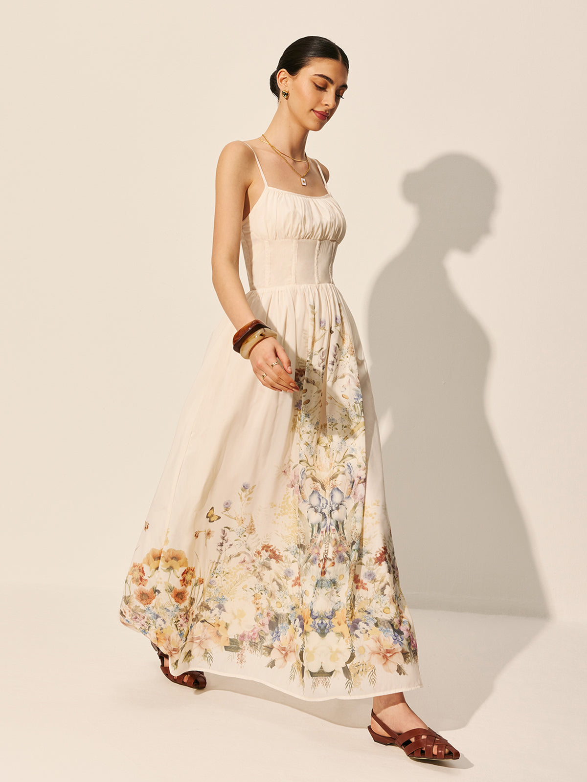 Robe à col carré et imprimé floral 