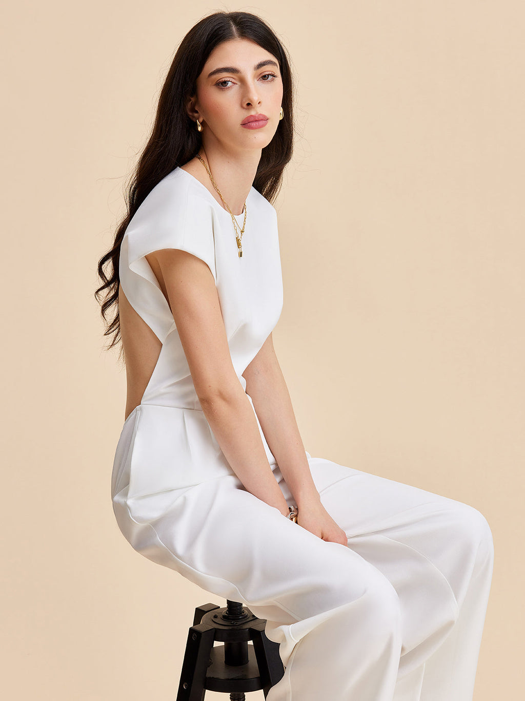 Cap Sleeve Buttoned Backless Jumpsuit
