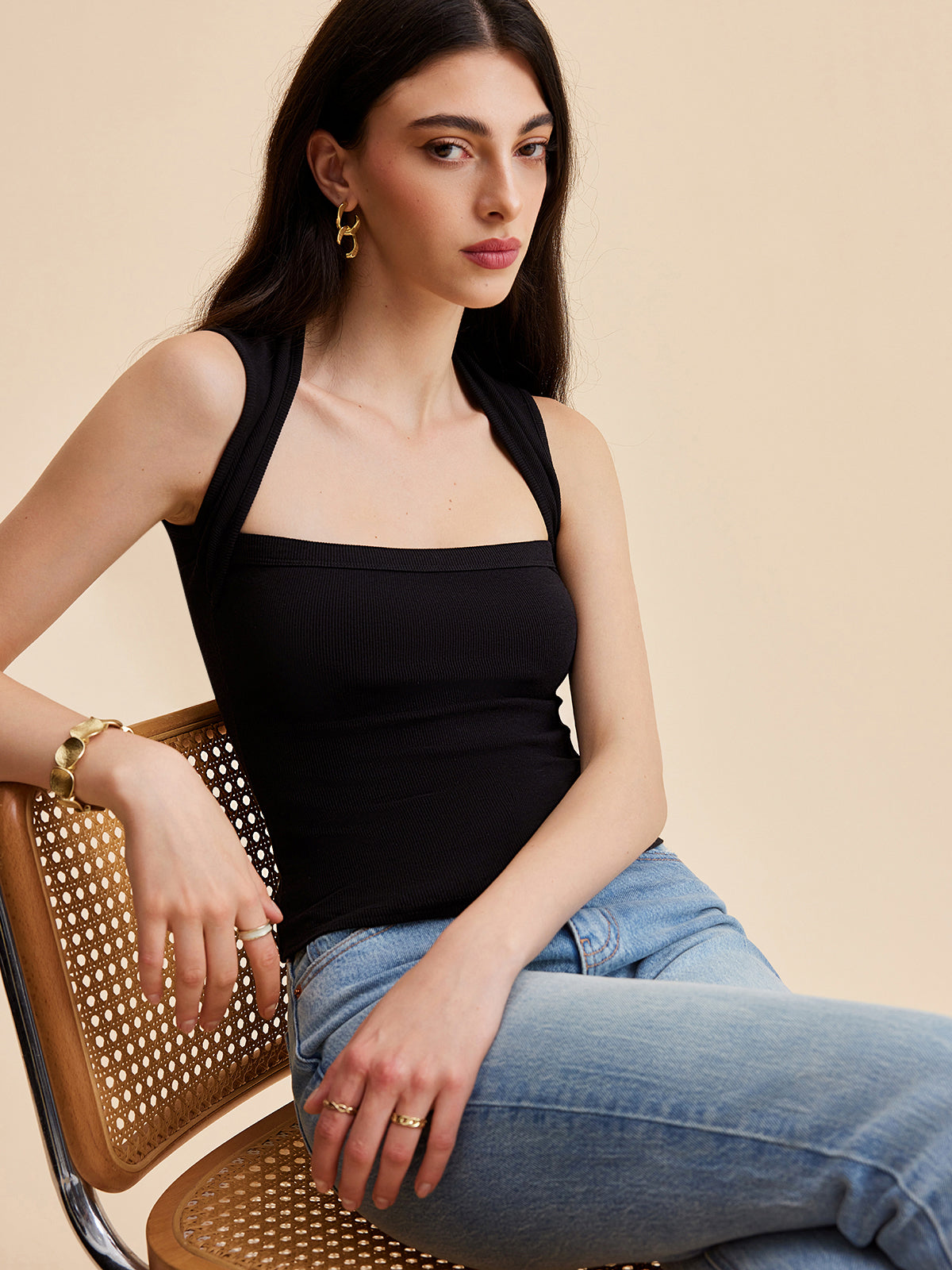 Geripptes Tanktop mit eckigem Ausschnitt 