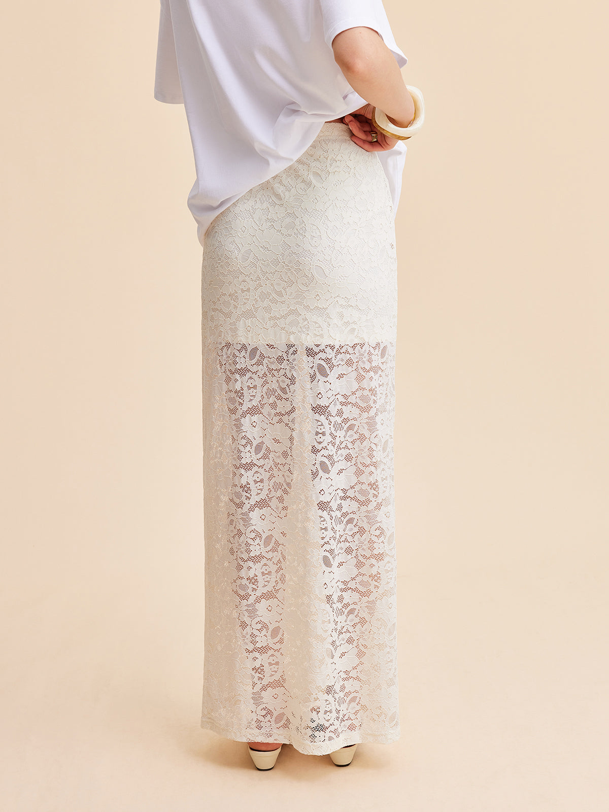 Halbtransparenter Spitzenrock 