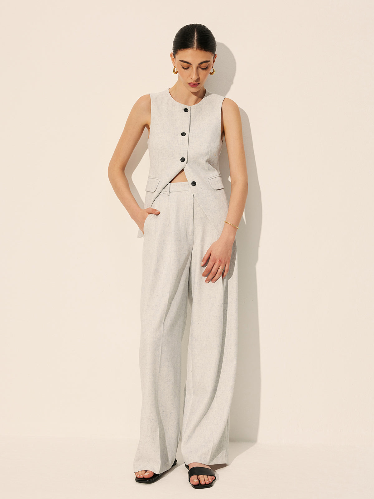 Mid-Waist Pleated Wide-Leg Pants