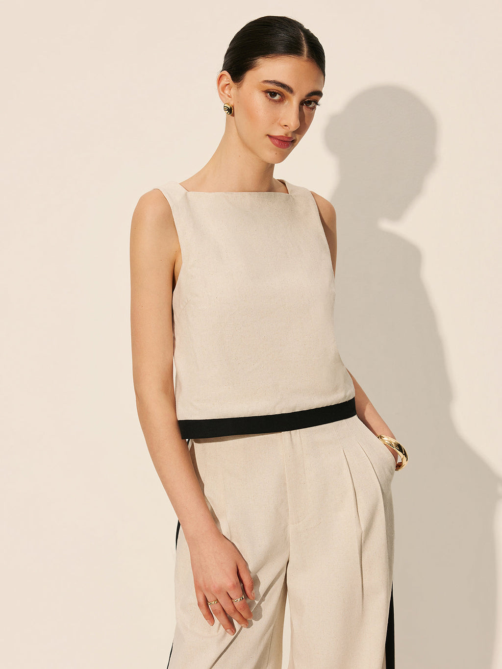 Ensemble pantalon en lin et coton zippé avec liseré contrastant