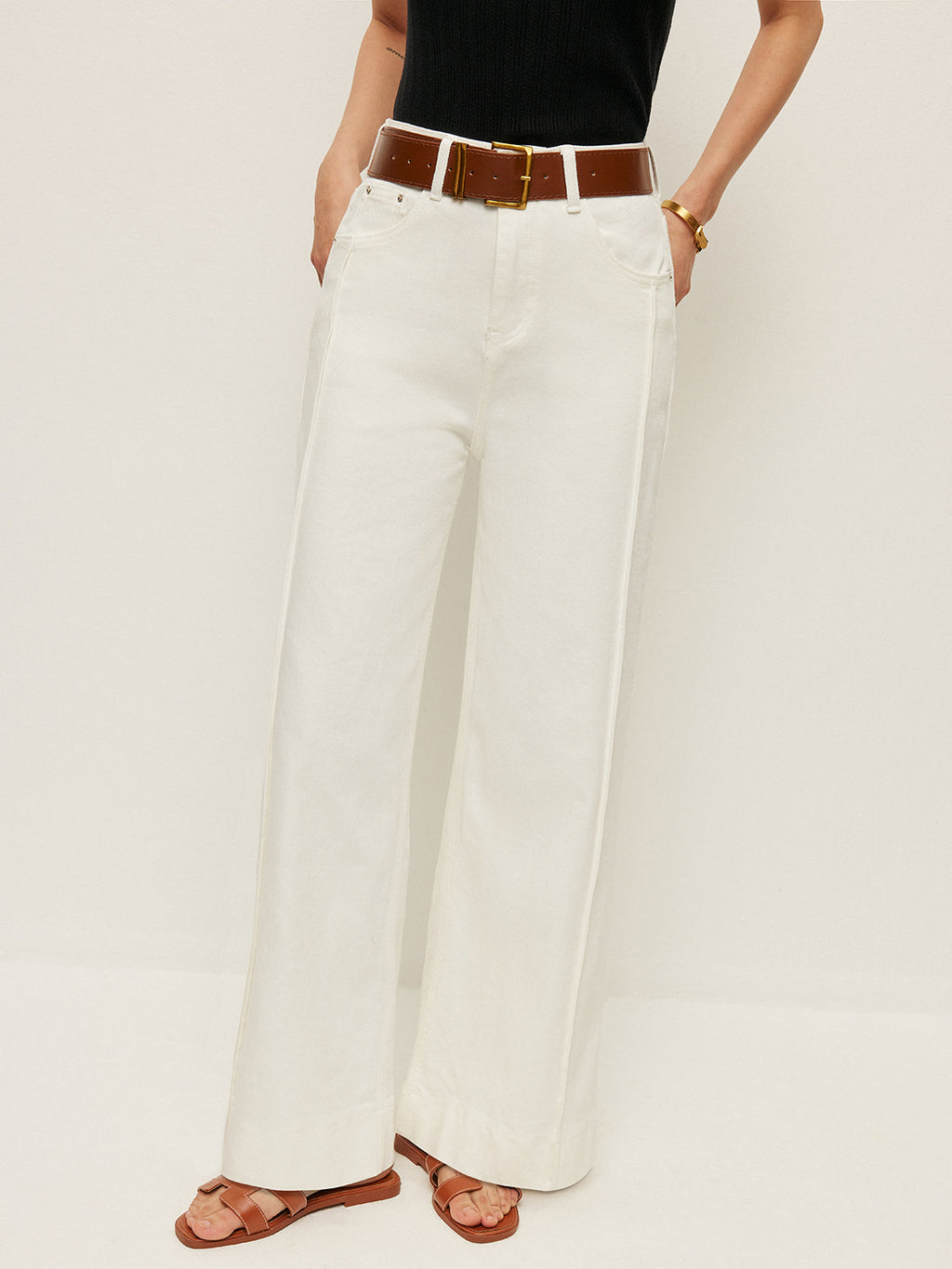 Pantalon taille haute avec poches et ceinture