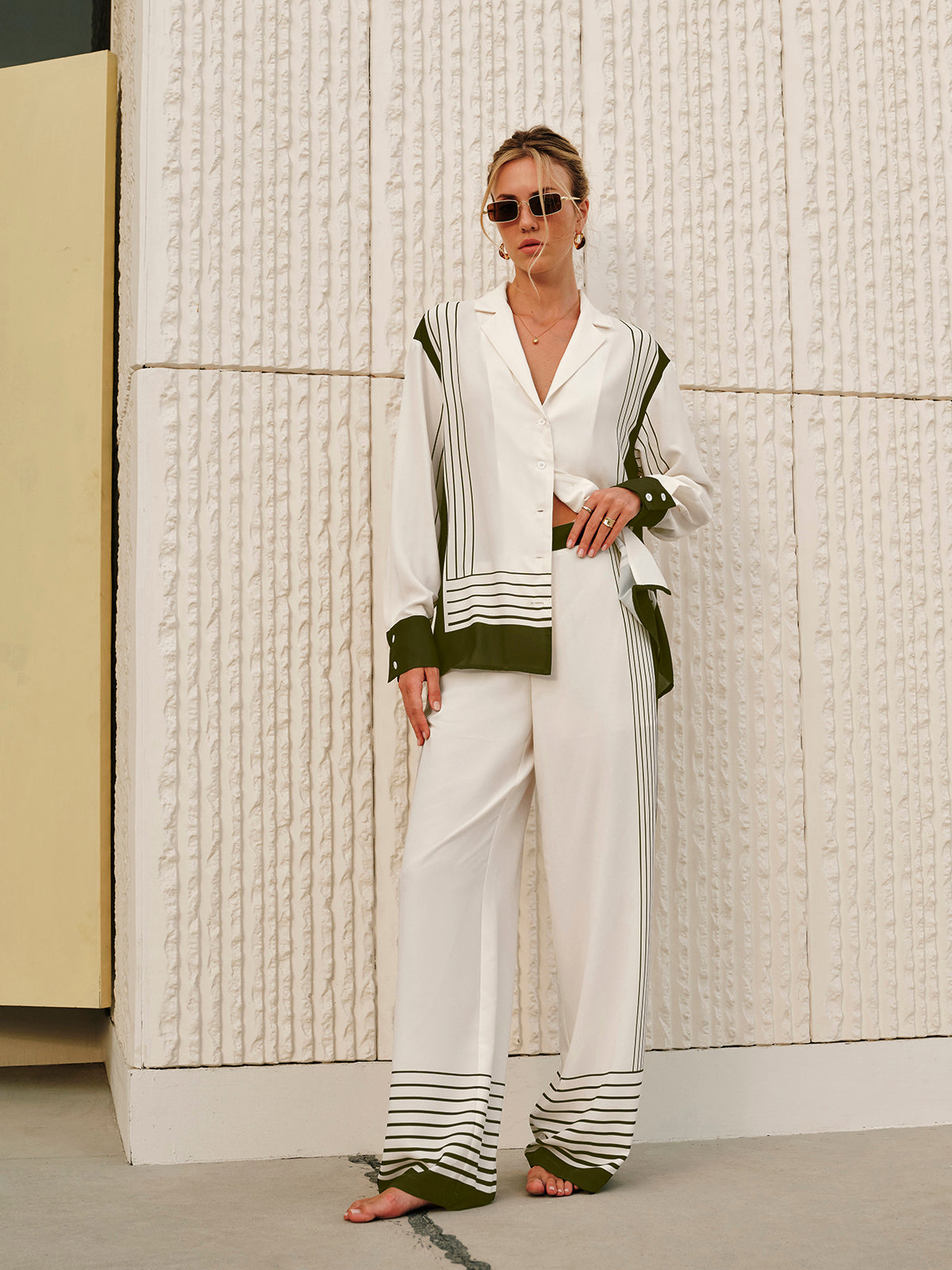 Pantalon rayé à fermeture éclair taille mi-haute 