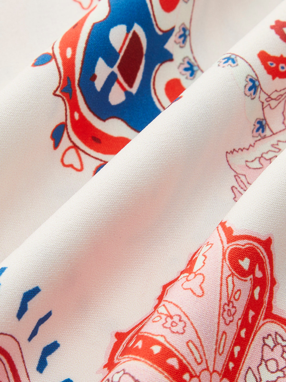 Robe à imprimé floral boutonnée et ceinturée 