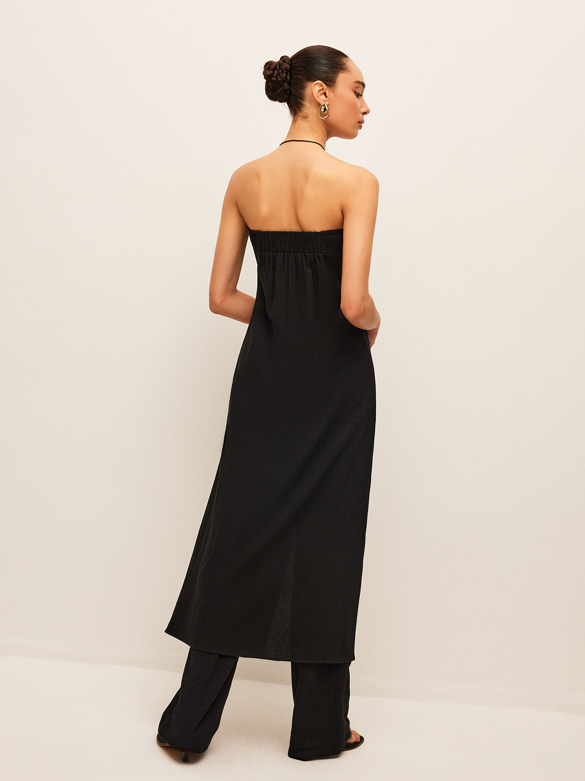 Ensemble haut à nouer sur le devant et pantalon en coton et lin 