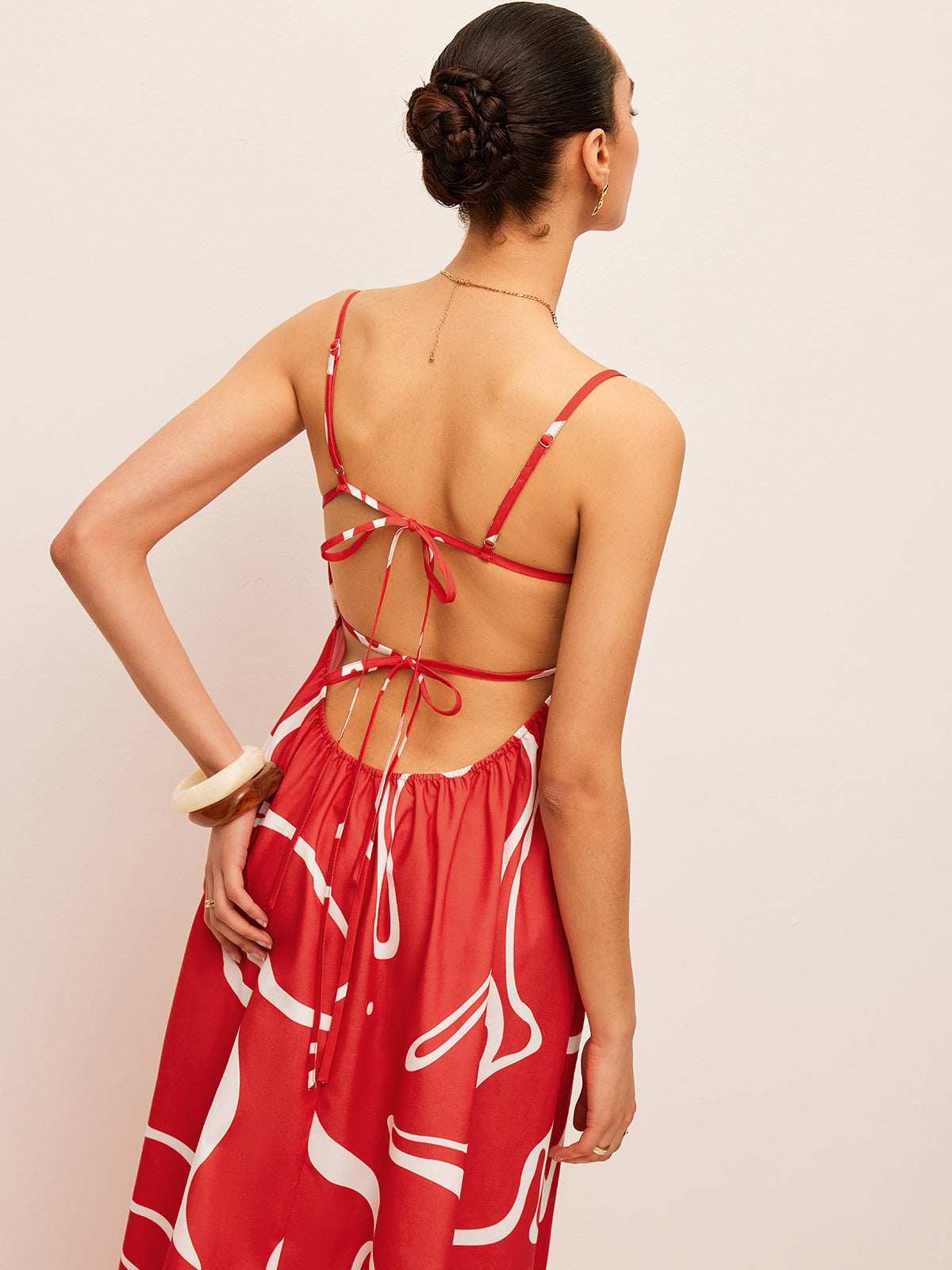 Robe imprimée avec dos noué 