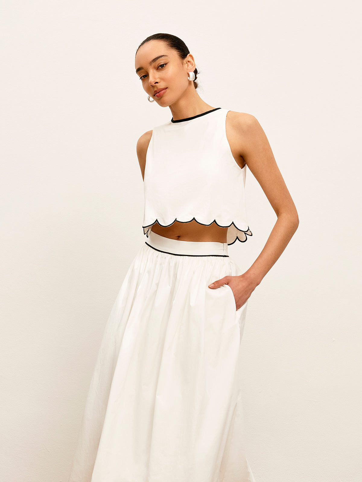 Scallop Trim Color Block Sleeveless Skirt Set