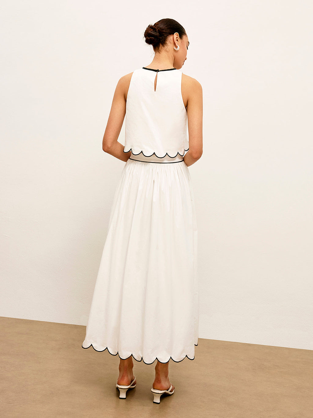 Scallop Trim Color Block Sleeveless Skirt Set