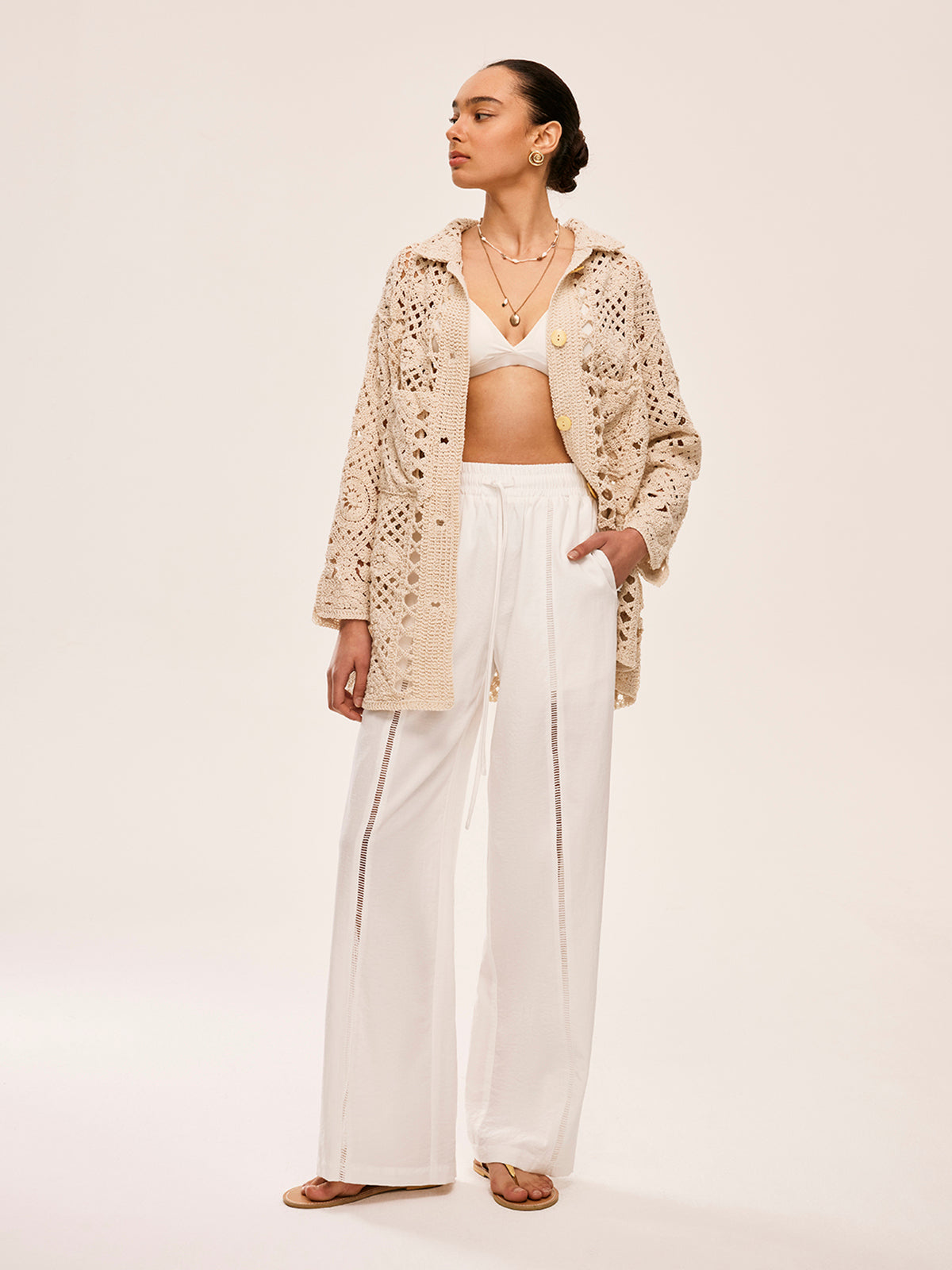 Pantalon semi-transparent taille haute avec poches 