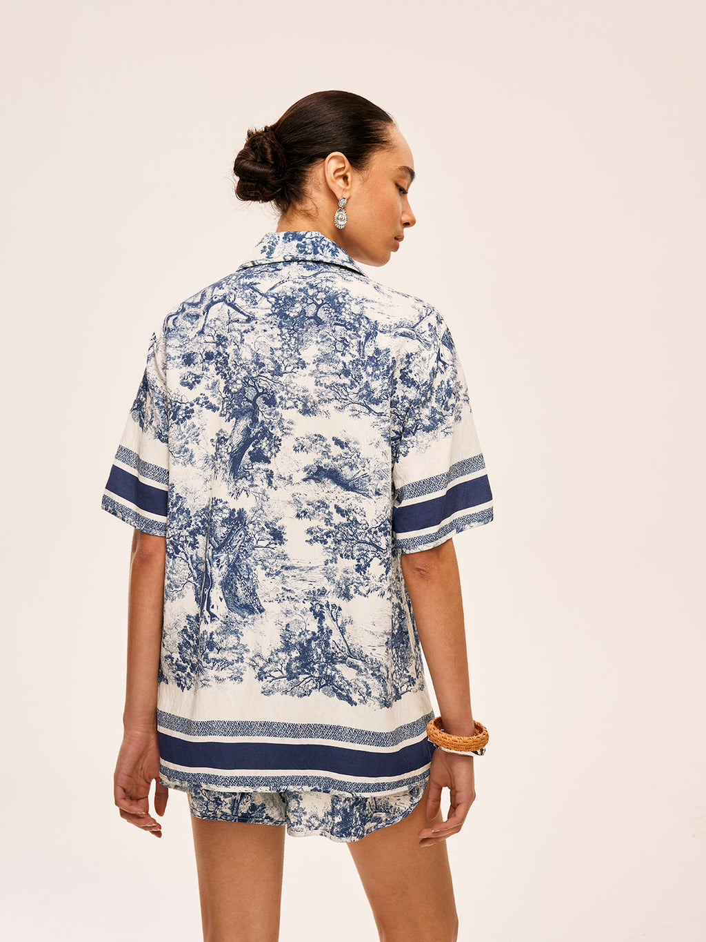 Ensemble short imprimé à bordure contrastée