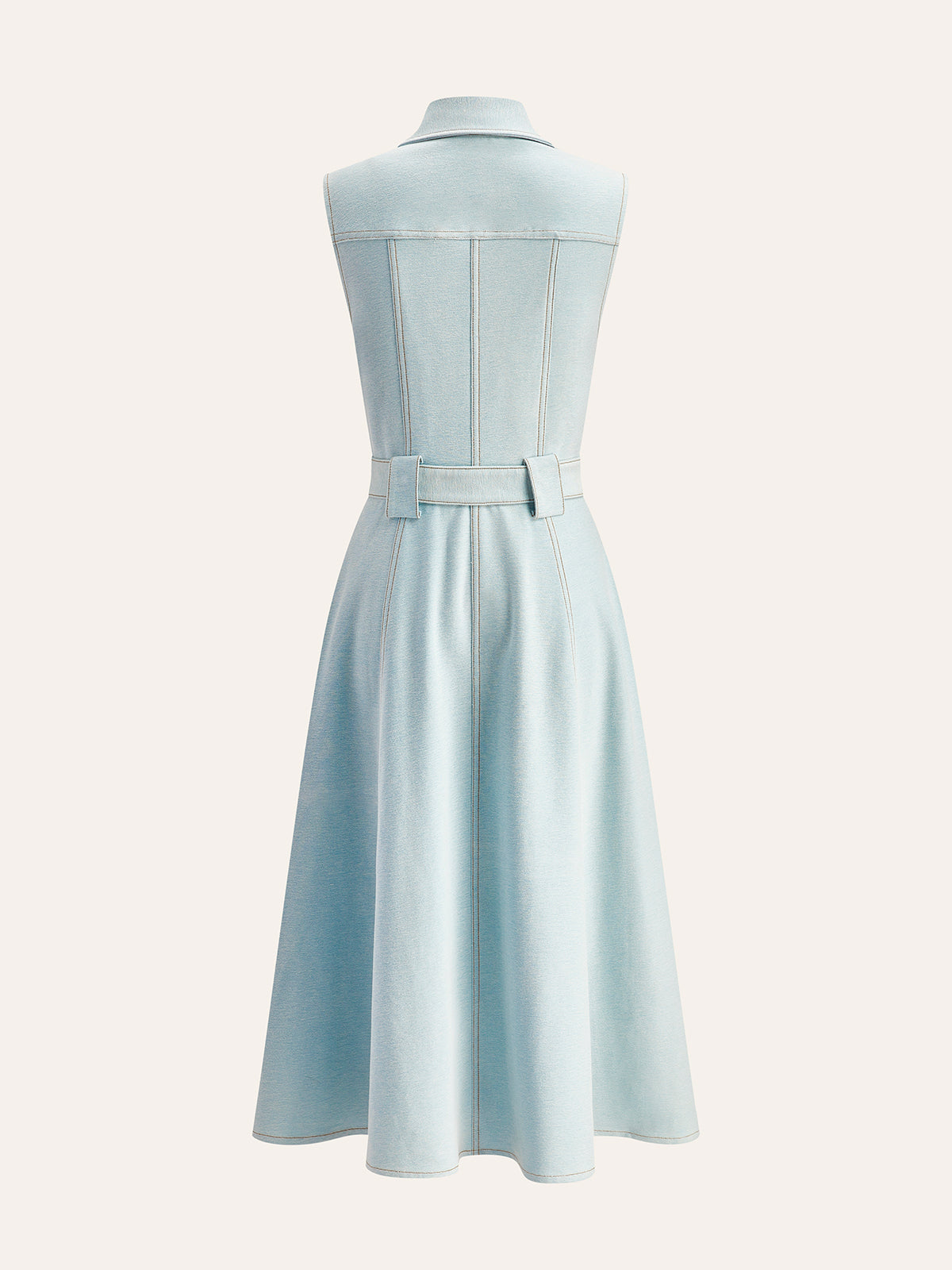 Robe en jean boutonnée ceinturée