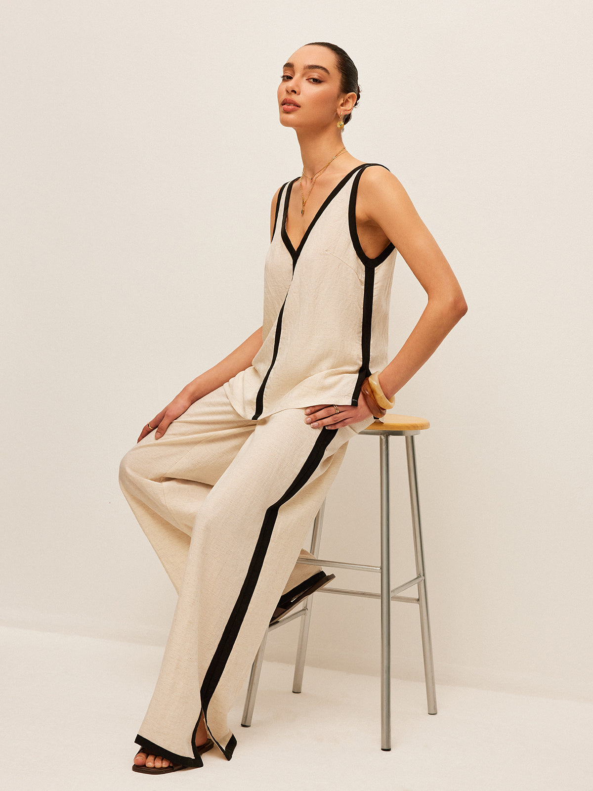 Cotton & Linen Contrast Trim V-Neck Pants Set