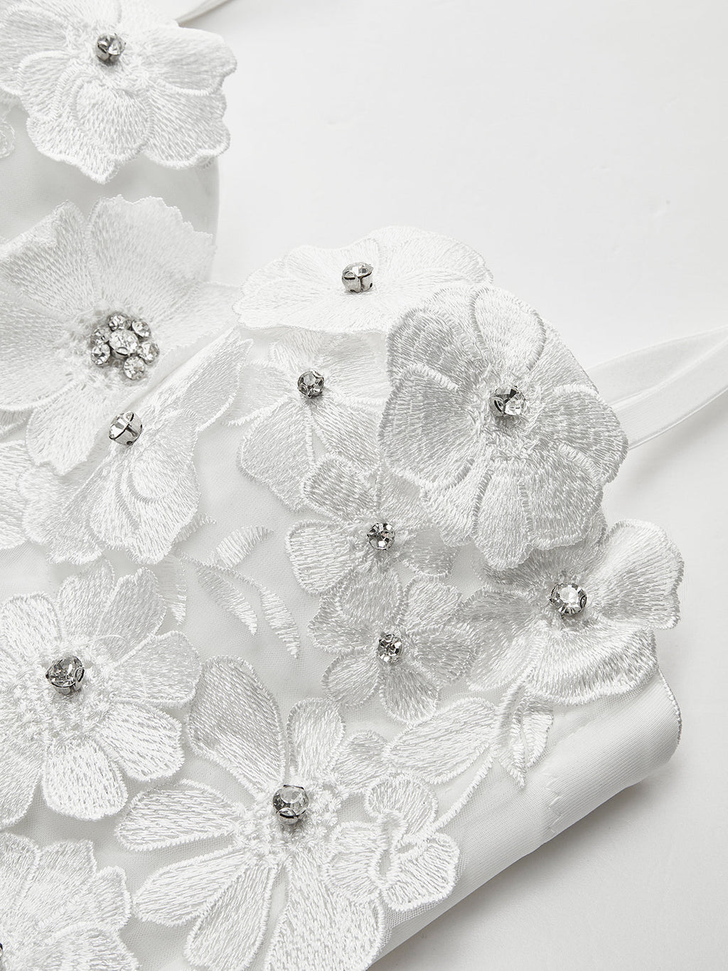 Corset Cœur Brodé Floral Semi-Transparent