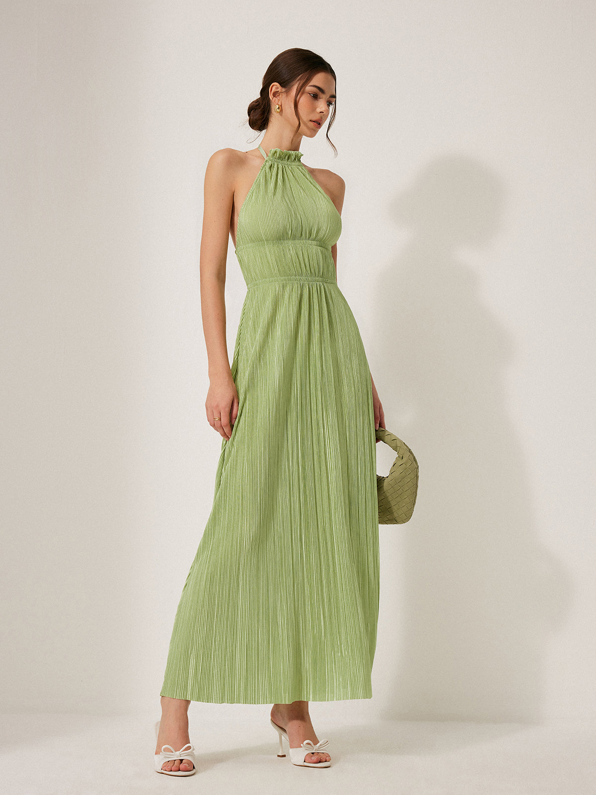 Plissiertes Neckholder-Rückenfreies Kleid