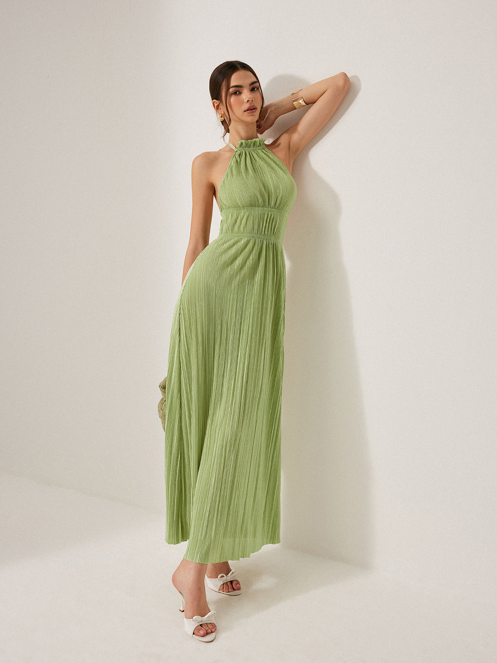Plissiertes Neckholder-Rückenfreies Kleid