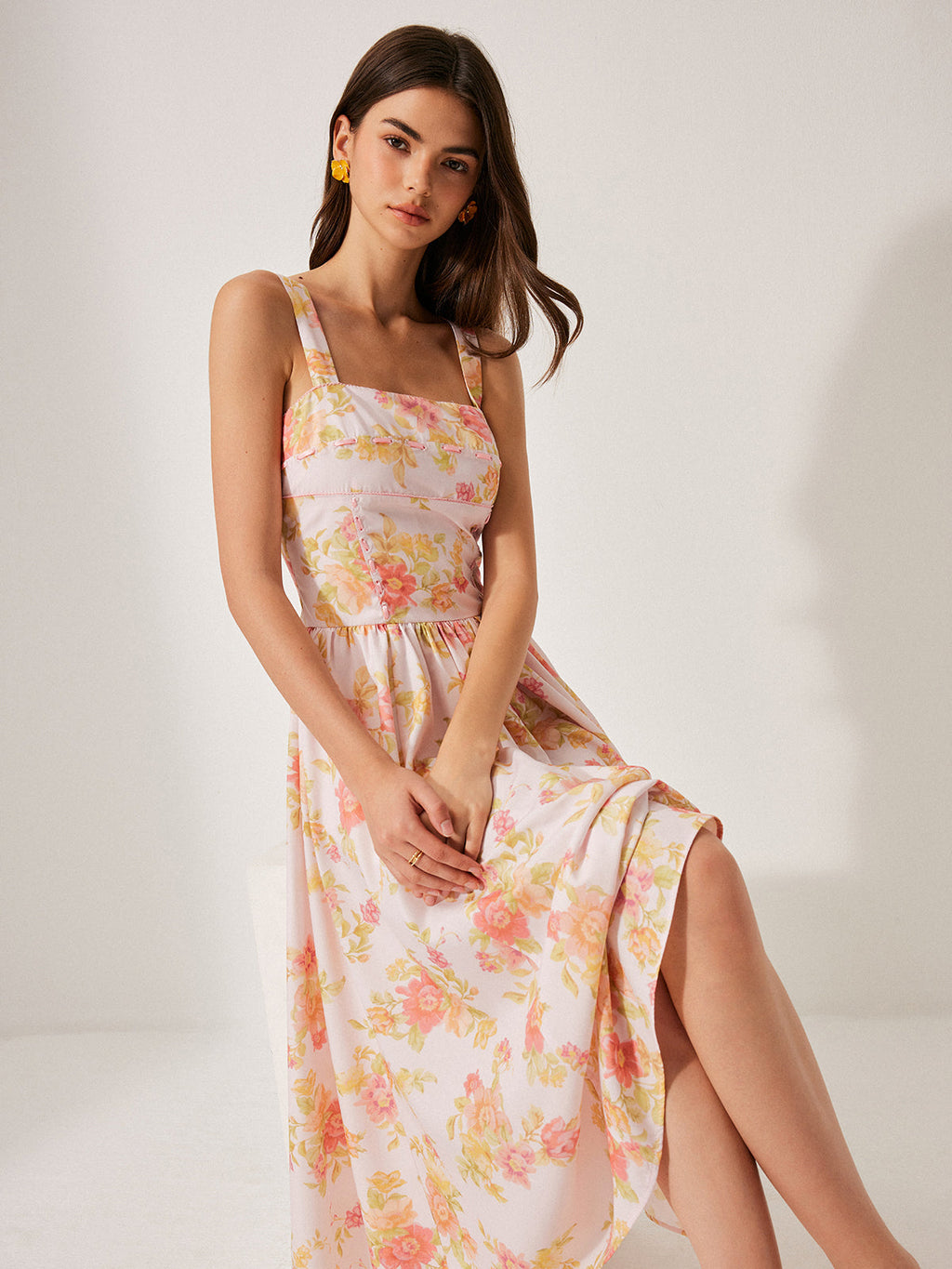 Geblümtes A-Linien-Kleid