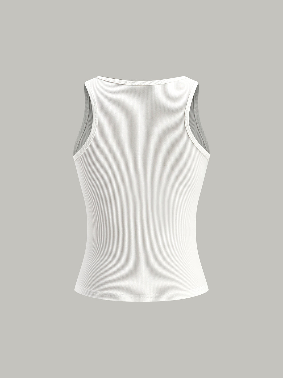 Geripptes Stricktop mit Metalldetails 