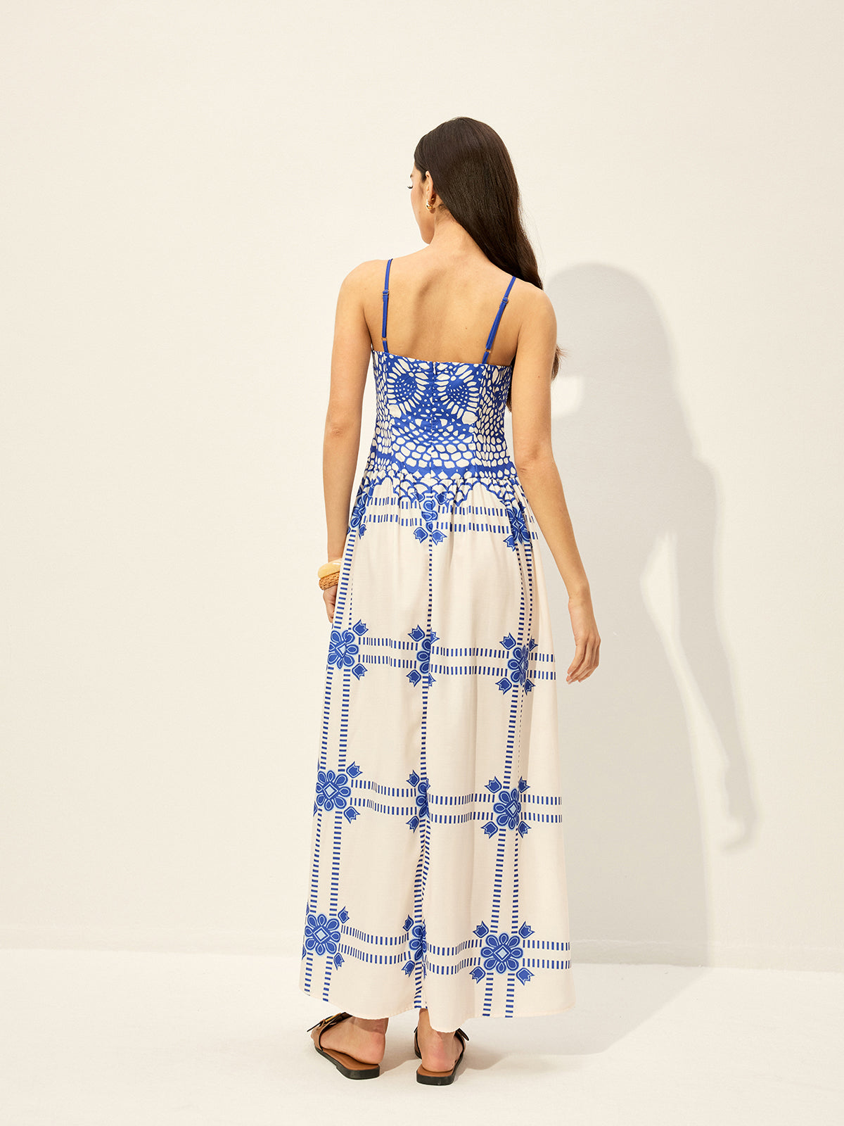 Robe imprimée à fines bretelles ajustables et fermeture éclair 