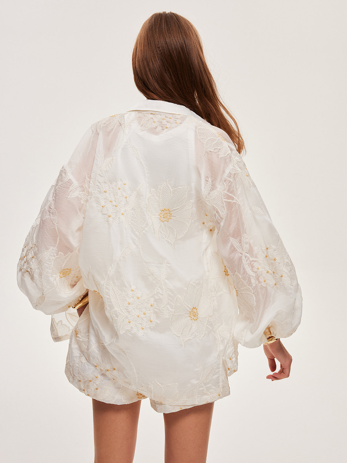 Ensemble short fleuri semi-transparent