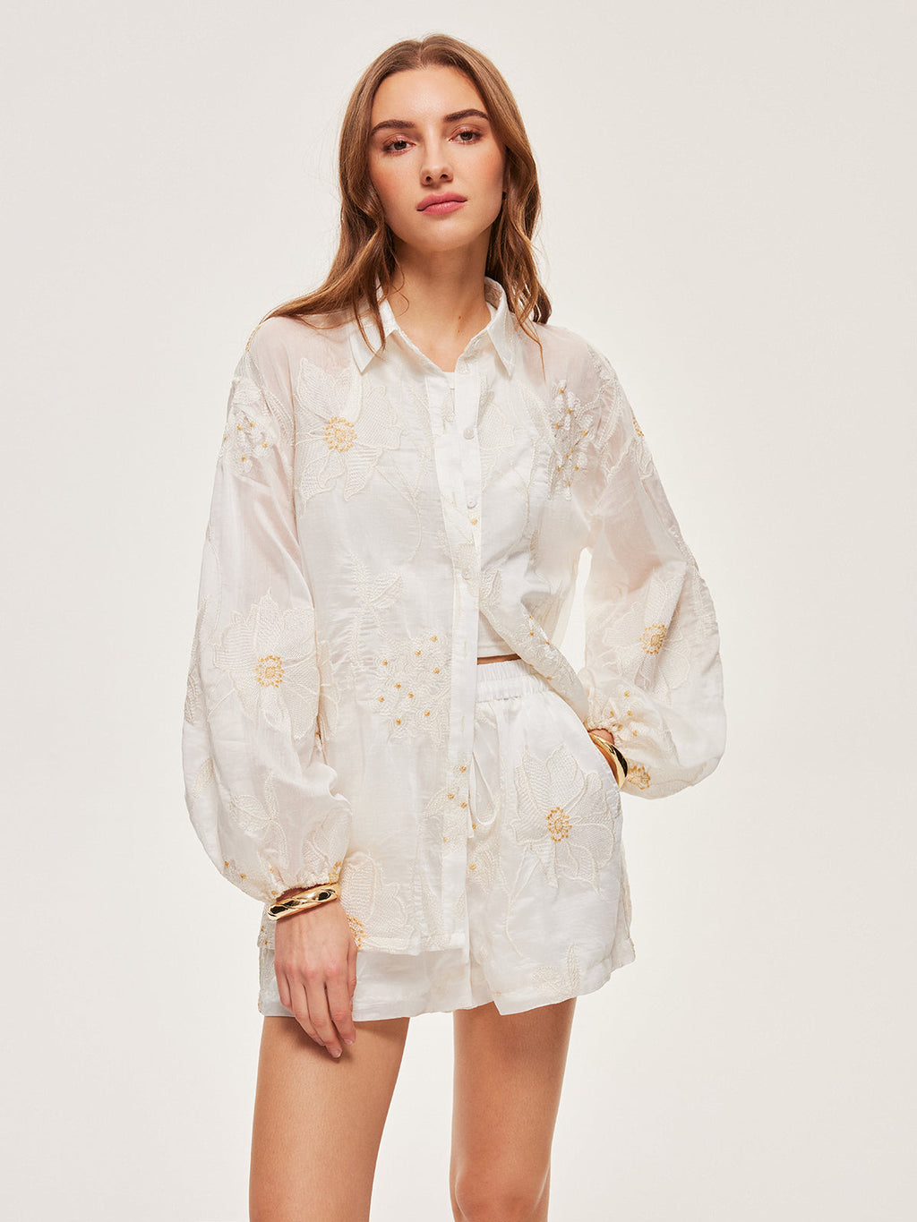 Ensemble short fleuri semi-transparent
