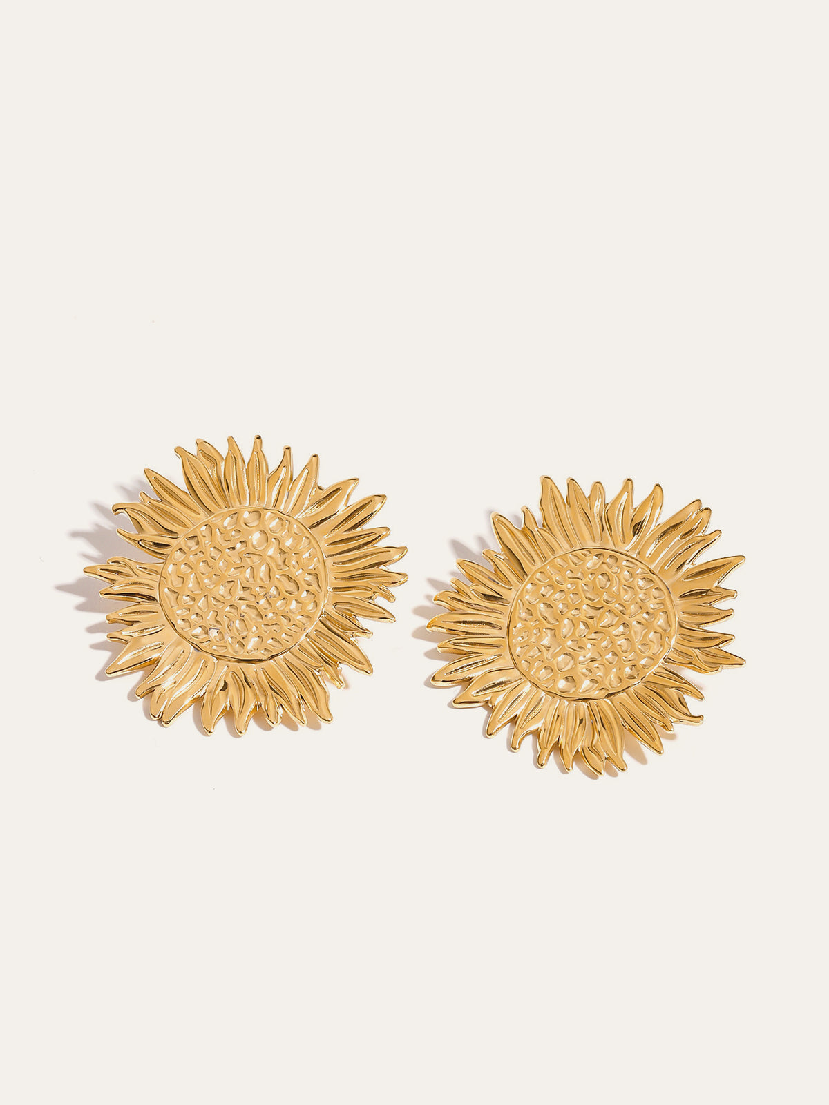 Goldene Sonnenblumen-Ohrringe