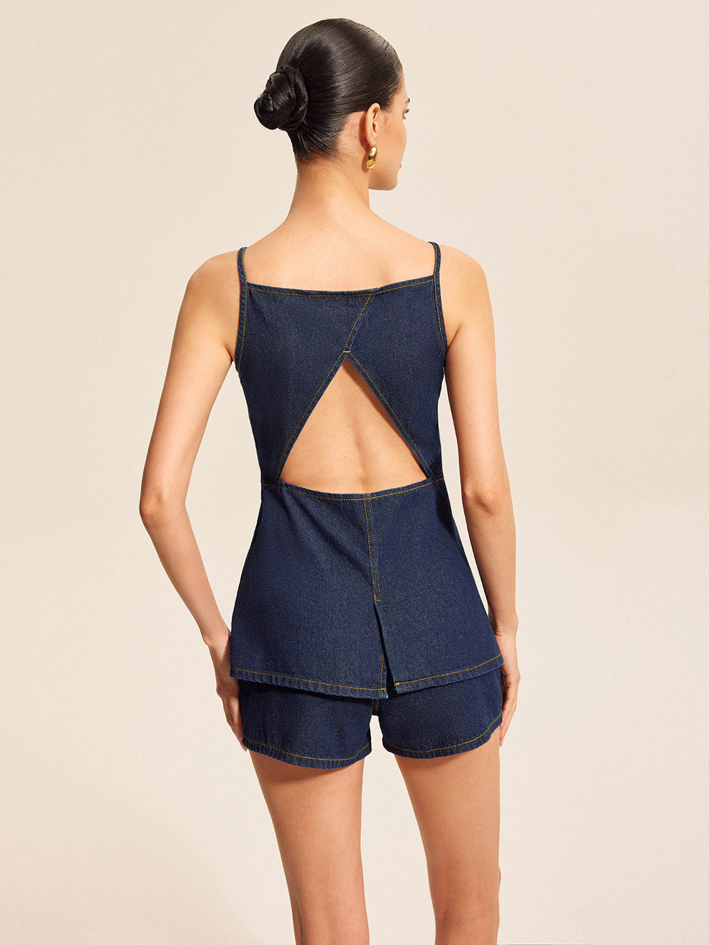 Jeans-Shorts-Set mit Knopfdetails und Schnallenakzenten