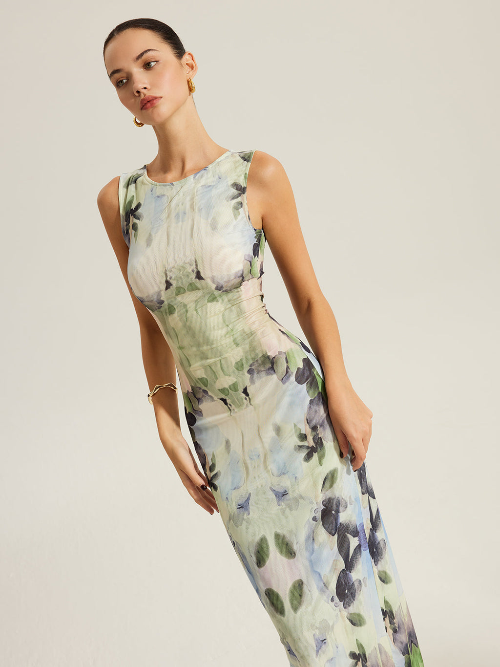 Robe en maille sans manches à imprimé floral