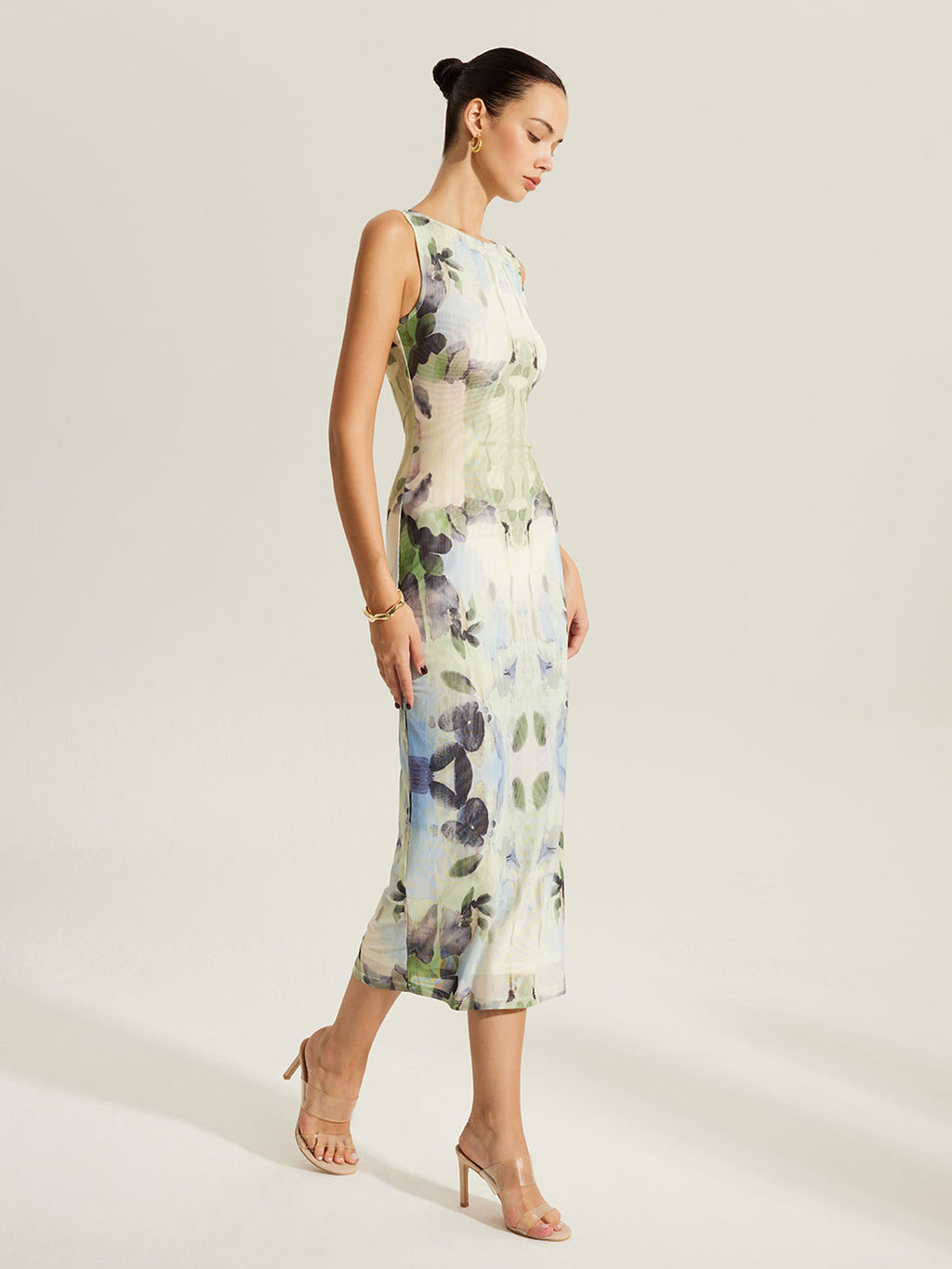 Robe en maille sans manches à imprimé floral