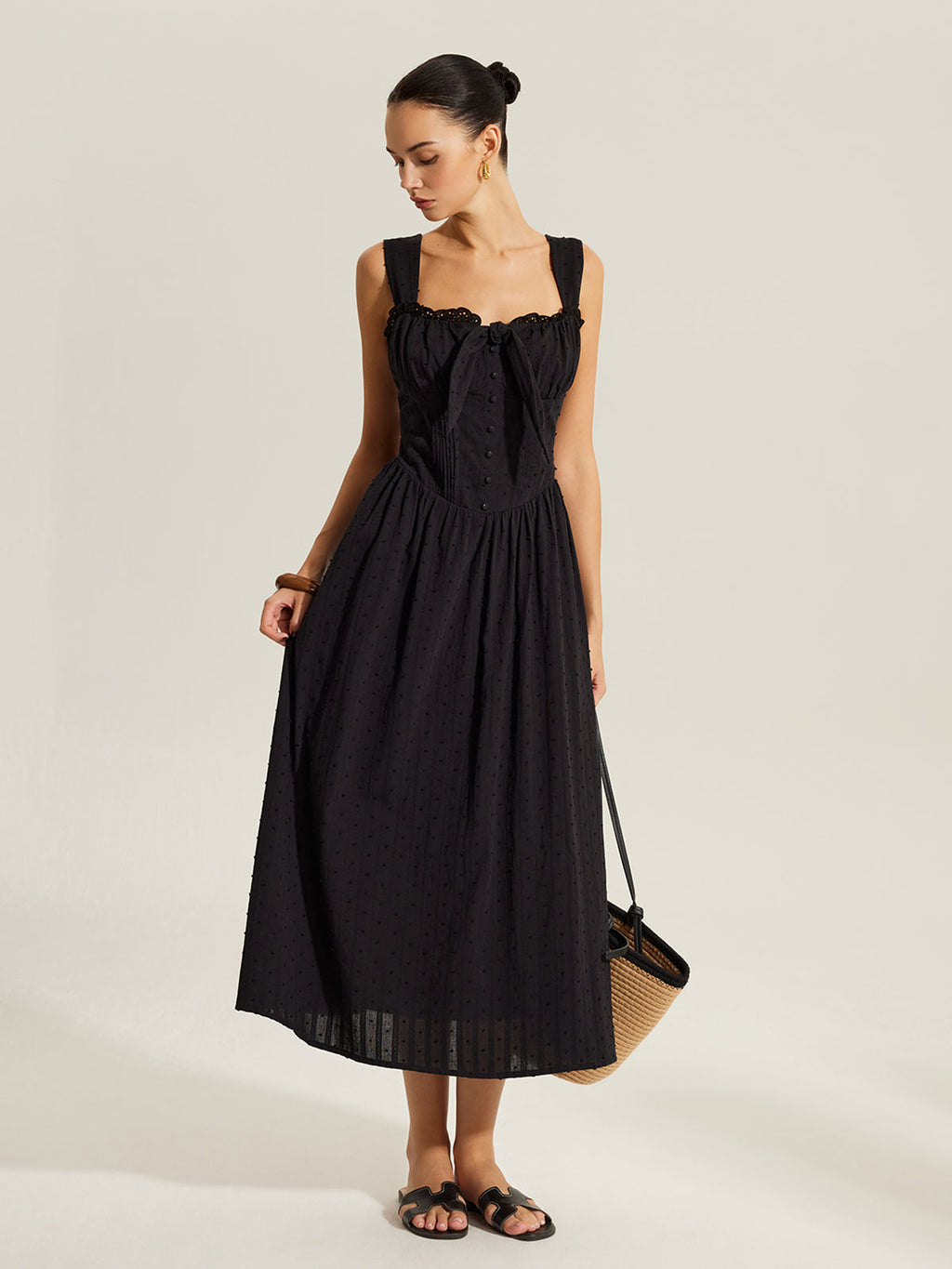 Baumwollkleid mit Herzausschnitt