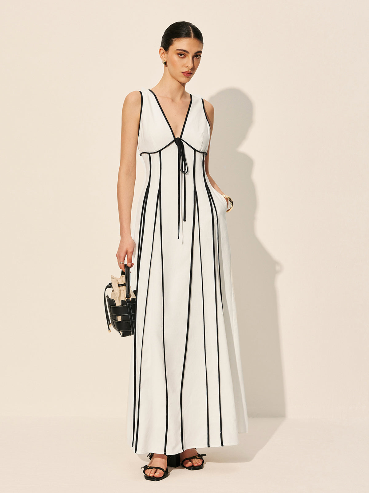 Robe à empiècements contrastants avec poches