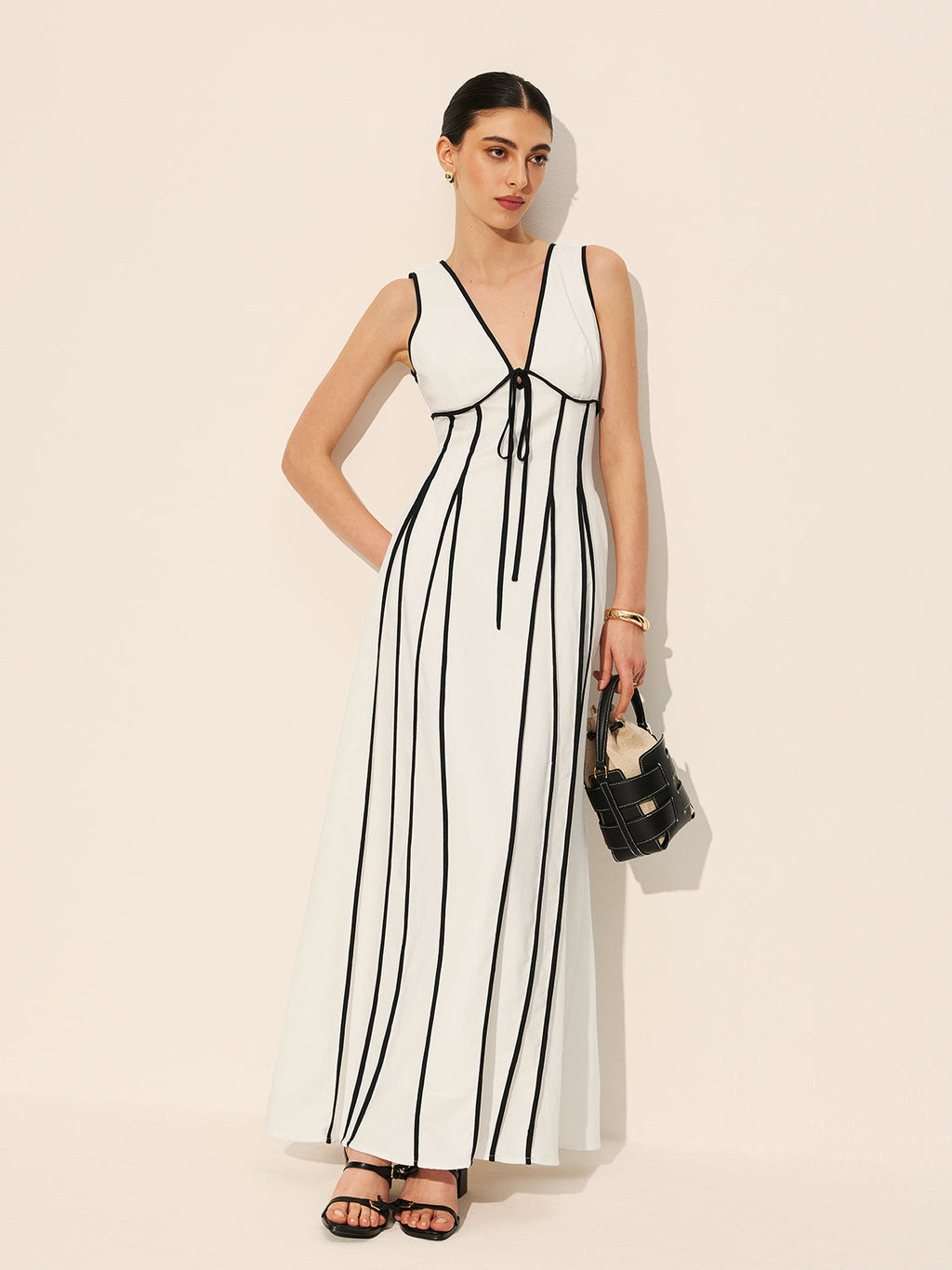 Robe à empiècements contrastants avec poches