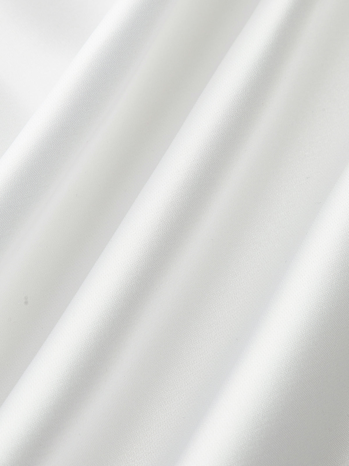 Chemise à manches longues et col italien boutonnée