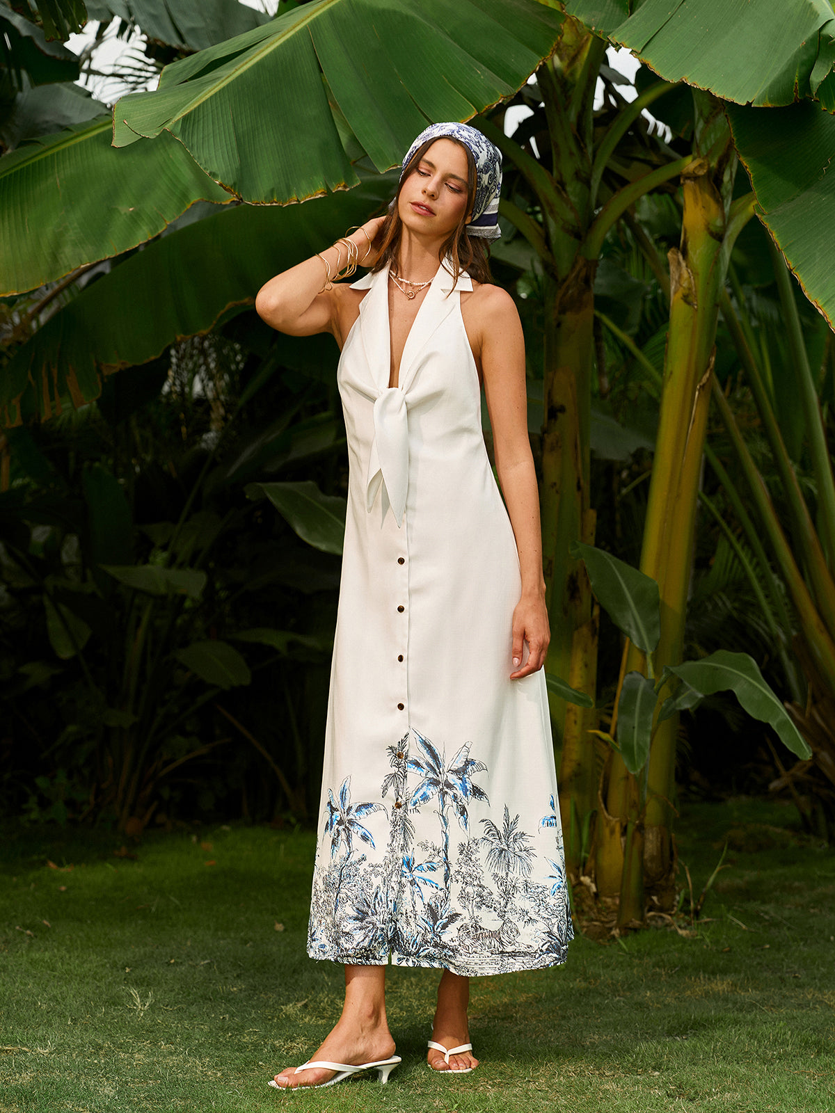 Robe bohème dos nu à nouer sur le devant