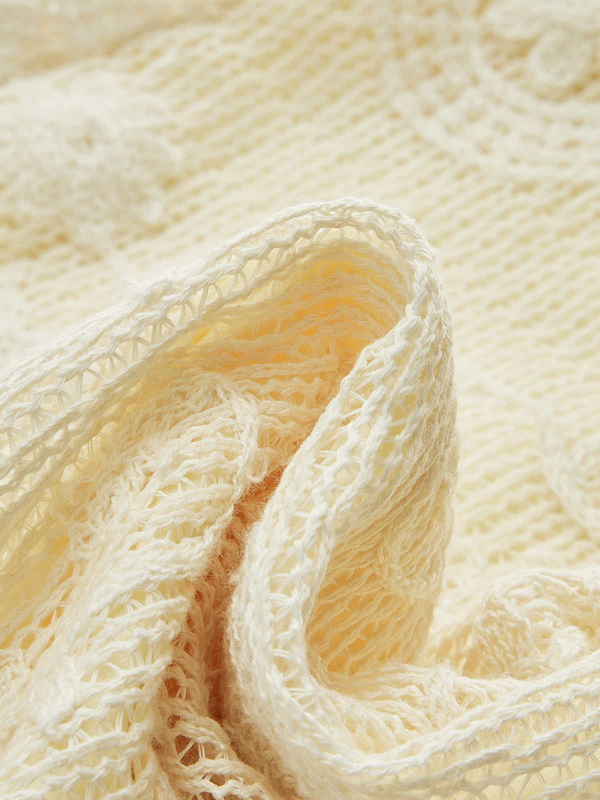 Robe midi ceinturée au crochet 