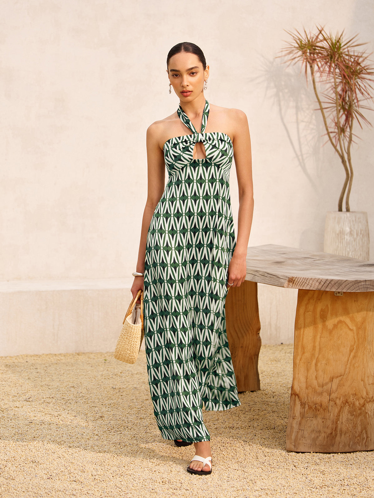 Neckholder-Kleid mit Schlüssellochausschnitt 