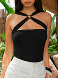 Neckholder-Top mit Ringdetail