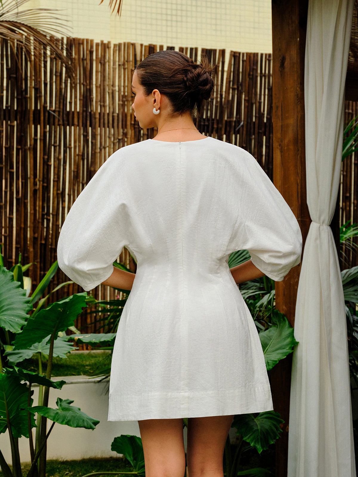 Cotton-Linen Blend V-Neck Puff Sleeve Dress