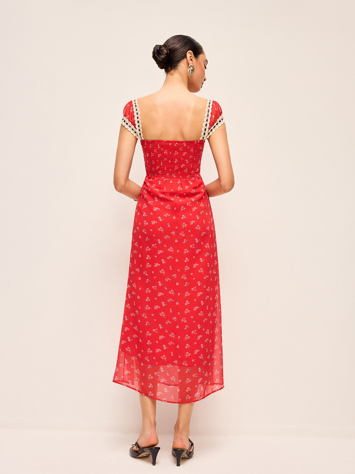 Robe midi à imprimé floral et bordure en dentelle 