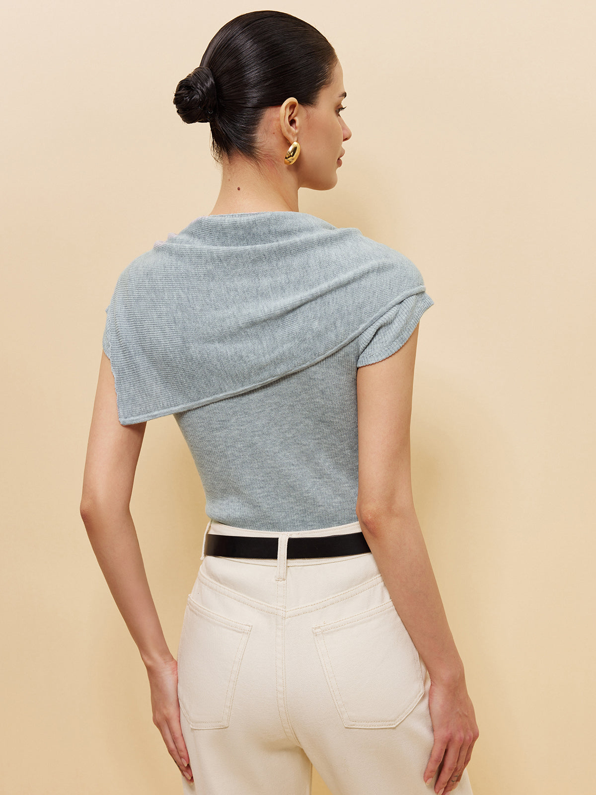 Haut en maille côtelée mélangée de laine avec détail châle noué 