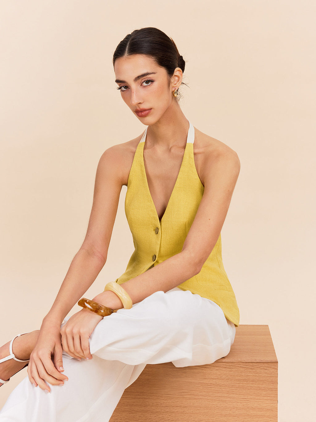 Baumwoll-Leinen-Neckholder-Top mit Ziertasche