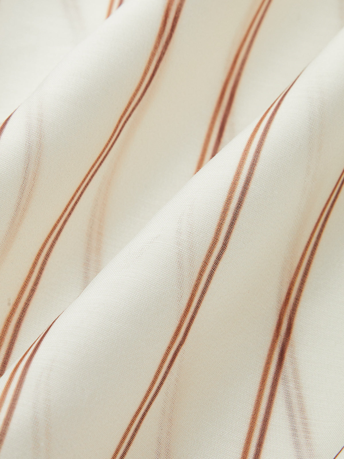 Chemise courte à rayures (semi-transparente) 